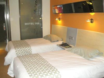 Da Zhong Hotel Indoor Stadium Xuhui Shanghai Extérieur photo